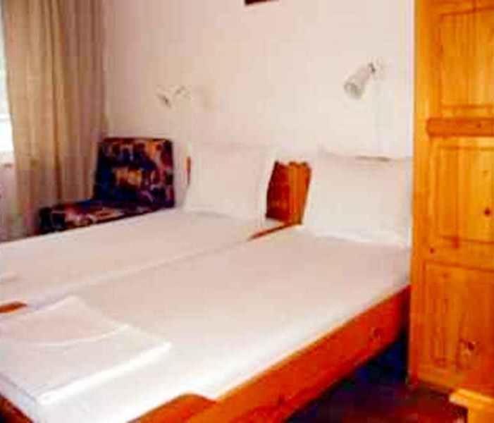 Guest House Villa Katty Balchik Esterno foto