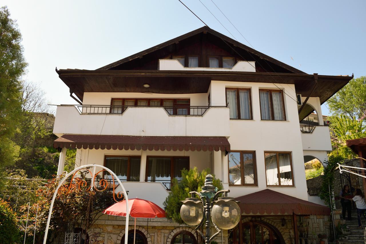 Guest House Villa Katty Balchik Esterno foto