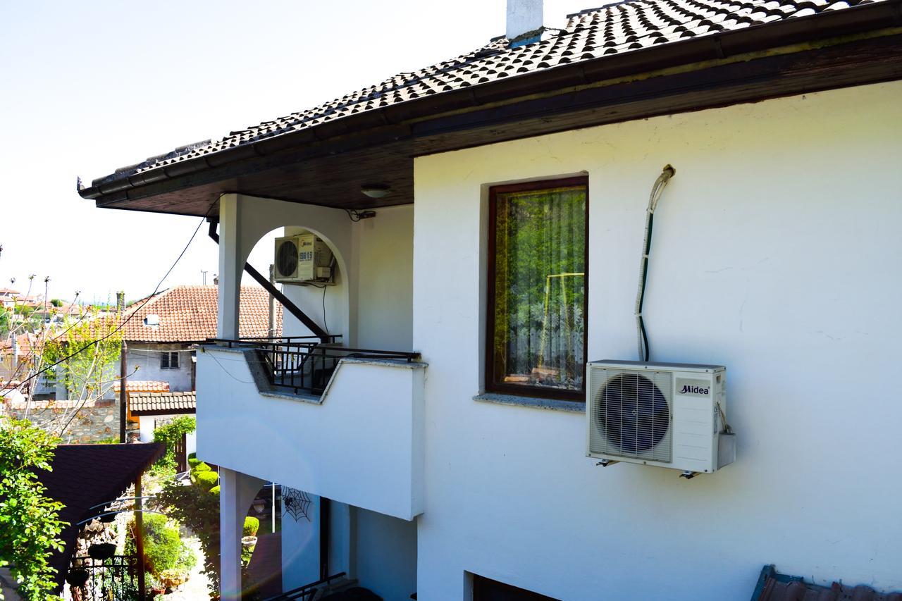 Guest House Villa Katty Balchik Esterno foto