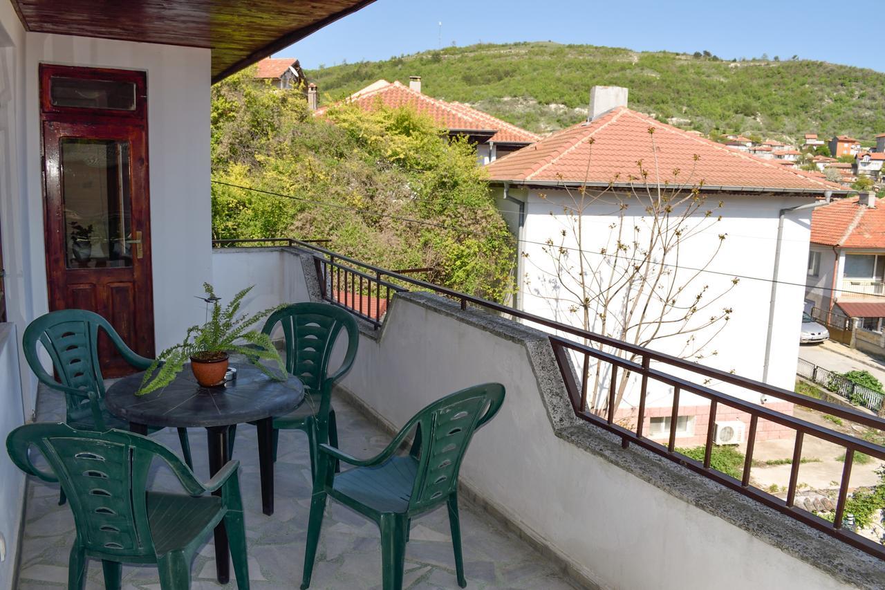 Guest House Villa Katty Balchik Esterno foto